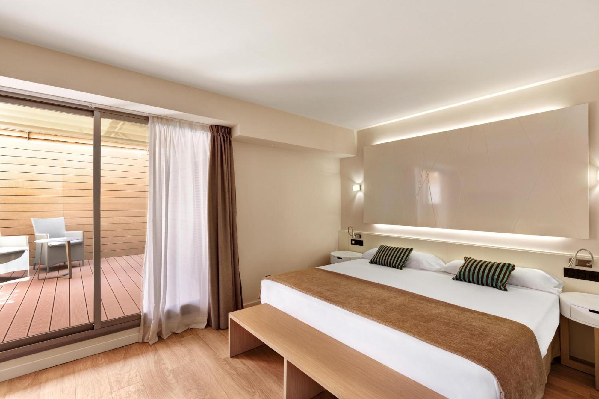 Thb Molinos Adults Only 4*